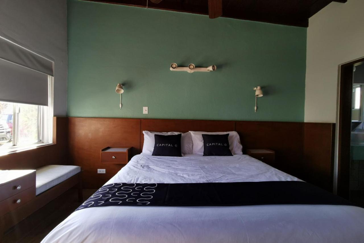 Capital O Hotel America エンセナダ エクステリア 写真